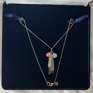 Banana Republic pendant necklace